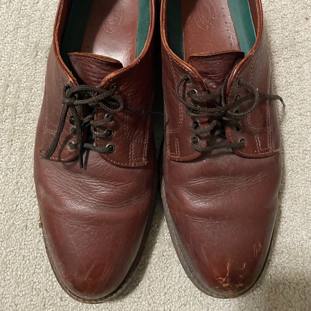 Dress shoes